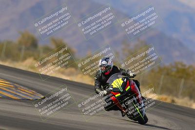 media/Dec-17-2022-SoCal Trackdays (Sat) [[224abd9271]]/Turn 7 Set 2 (1140am)/